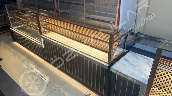 Unlu Mamuller Dolabı - Ekmeklik Poğaça Baklava