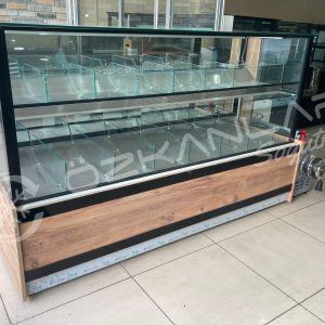 2 Metre Siyah Mobilyalı Ahşap Detaylı Kuruyemiş Dolabı