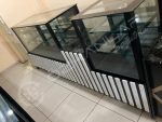 3 Metre Siyah Beyaz Bankolu Pasta Dolabı