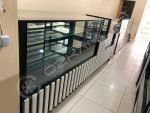 3 Metre Siyah Beyaz Bankolu Pasta Dolabı